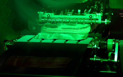 visão de duas fatias de bacon no varejo